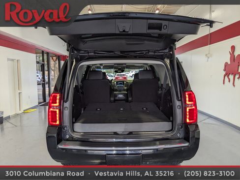 Used 2020 Chevrolet Tahoe Premier w/ Premier 6.2L Value Package image 14