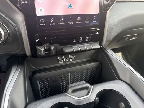 New 2026 RAM 1500 Big Horn AWD/4WD image 23