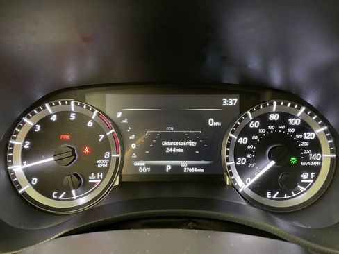 Certified 2025 Toyota Highlander LE image 18