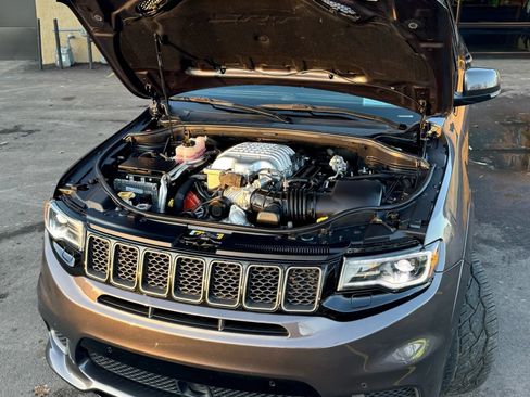 Used 2021 Jeep Grand Cherokee Trackhawk w/ Trailer Tow Group IV image 28