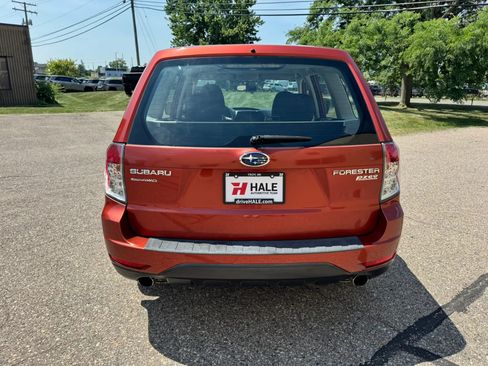 Used 2011 Subaru Forester 2.5X AWD/4WD image 8