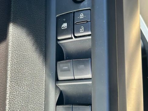 Used 2023 Toyota Tundra SR5 w/ SR5 Convenience Package AWD/4WD image 19