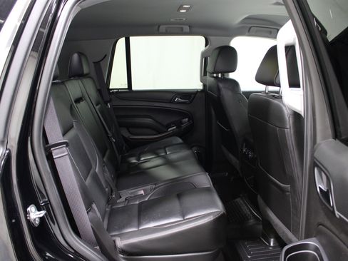 Used 2017 GMC Yukon SLT RWD image 29