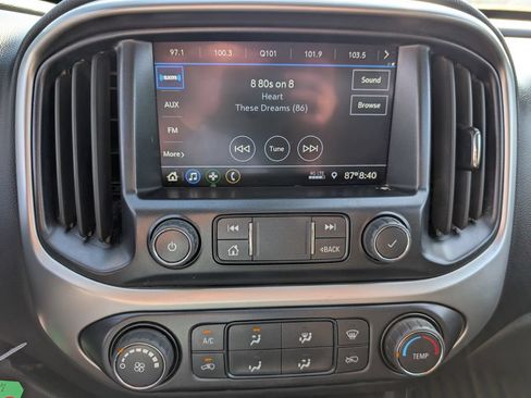 Used 2022 Chevrolet Colorado LT w/ Fleet Safety Package AWD/4WD image 16