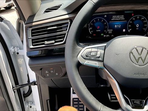 New 2026 Volkswagen Atlas SEL Premium R-Line AWD/4WD image 24