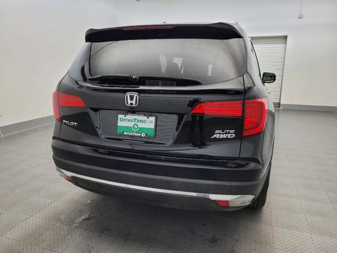 Used 2017 Honda Pilot Elite image 7