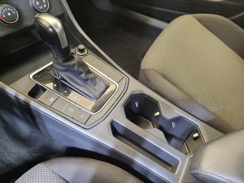 Used 2021 Volkswagen Jetta S w/ Driver Assistance Package image 26