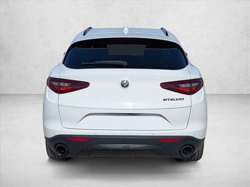 Used 2019 Alfa Romeo Stelvio w/ Nero Edizione image 6