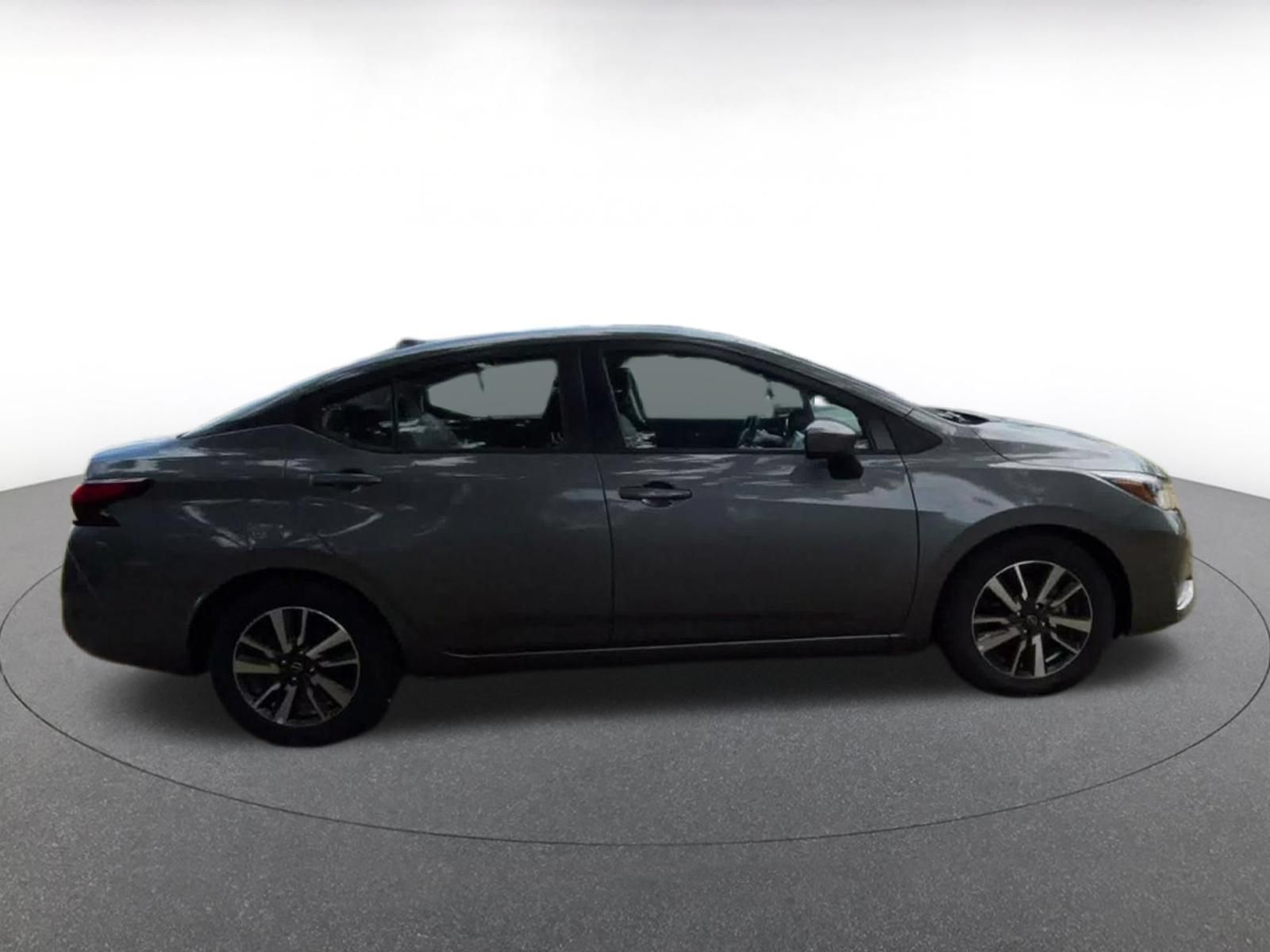 Used 2025 Nissan Versa SV FWD image 15
