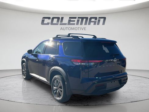 New 2026 Nissan Pathfinder SV image 7