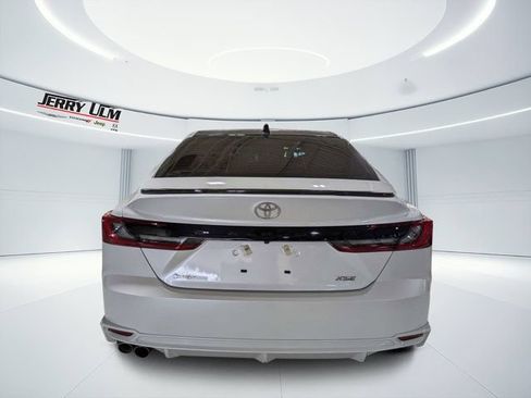 Used 2025 Toyota Camry XSE FWD image 4