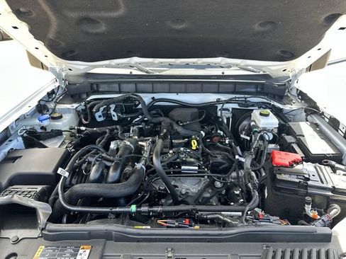 Used 2024 Ford Bronco Big Bend AWD/4WD image 19