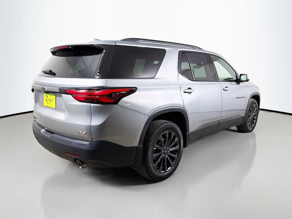 Used 2024 Chevrolet Traverse RS w/ LPO, Floor Liner Package AWD/4WD image 6