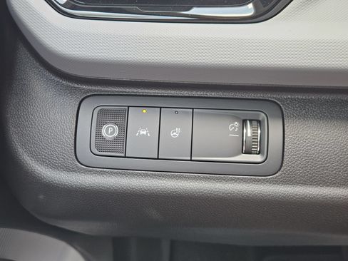 New 2027 Chevrolet Bolt RS FWD image 21
