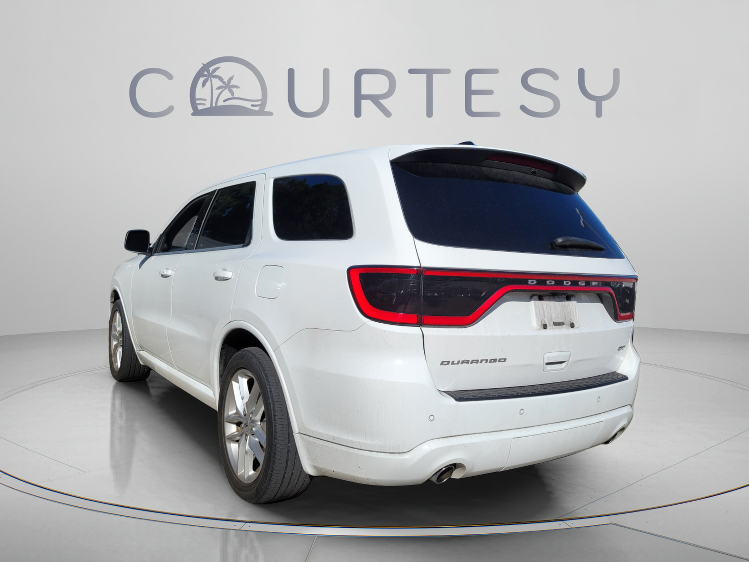 Certified 2023 Dodge Durango GT RWD image 2