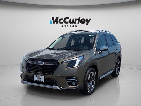 Certified 2023 Subaru Forester Touring AWD/4WD image 1