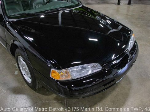 Used 1996 Ford Thunderbird LX RWD image 13