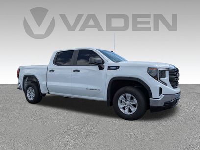 Used 2024 GMC Sierra 1500 Pro w/ Pro Value Package