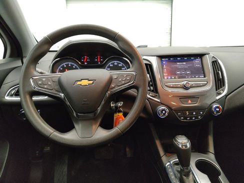 Used 2019 Chevrolet Cruze LS w/ LS Convenience Package FWD image 22