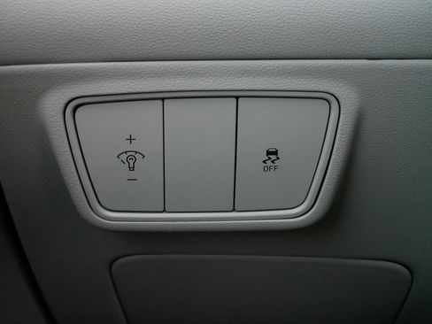 Used 2022 Hyundai Tucson SE image 27