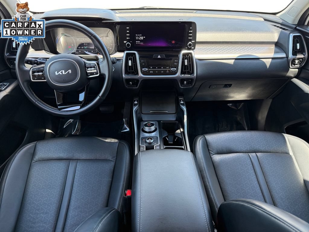 Certified 2023 Kia Sorento EX AWD/4WD image 10