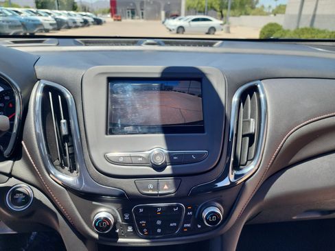 Used 2023 Chevrolet Equinox RS FWD image 29
