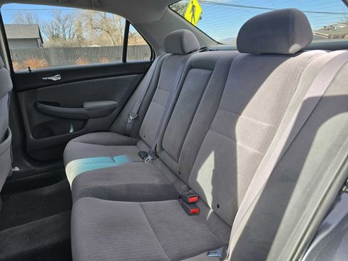 Used 2004 Honda Accord LX image 20