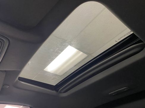 Used 2019 Chevrolet Silverado 1500 LTZ w/ LTZ Premium Package image 25