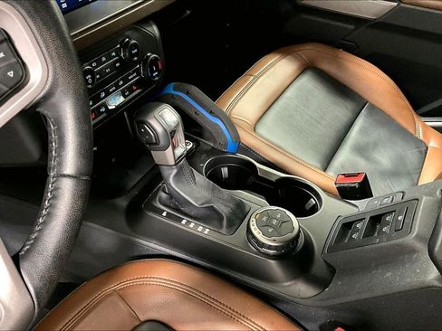 Used 2022 Ford Bronco Outer Banks image 16