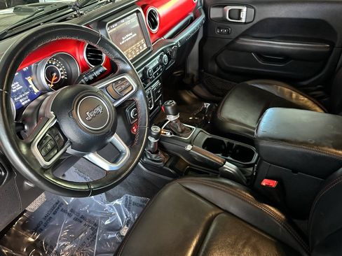 Used 2019 Jeep Wrangler Unlimited Rubicon AWD/4WD image 10