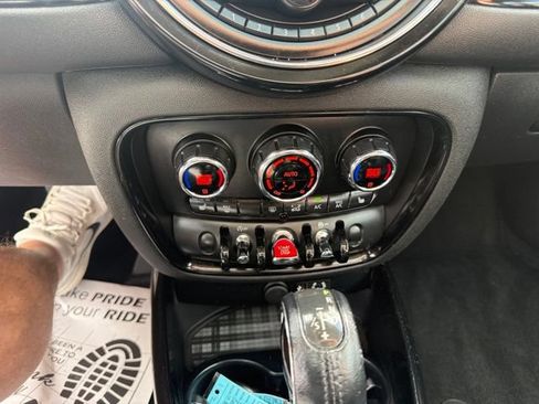 Used 2016 MINI Cooper Clubman FWD image 22