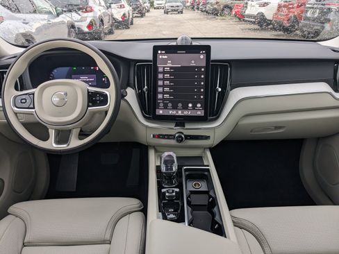 New 2026 Volvo XC60 T8 Ultra image 16