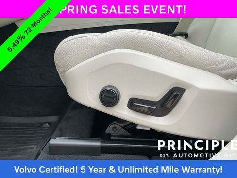 Certified 2024 Volvo XC60 B5 Plus w/ Protection Package Premier image 32