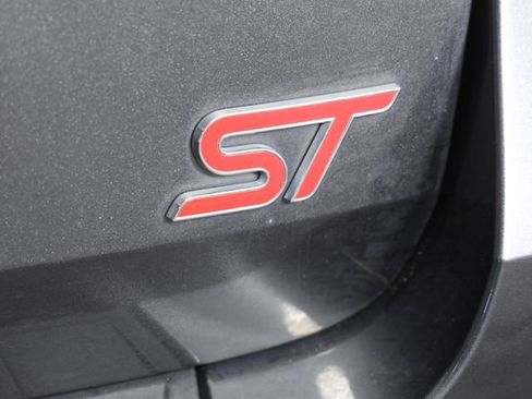 Used 2020 Ford Explorer ST image 4