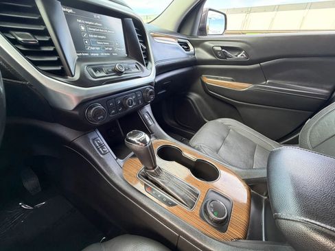 Used 2018 GMC Acadia SLE FWD image 22