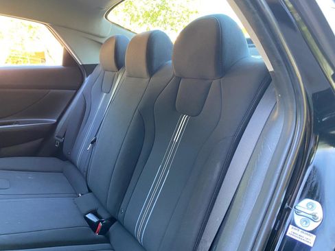 Used 2023 Hyundai Elantra SEL w/ Cargo Package FWD image 36