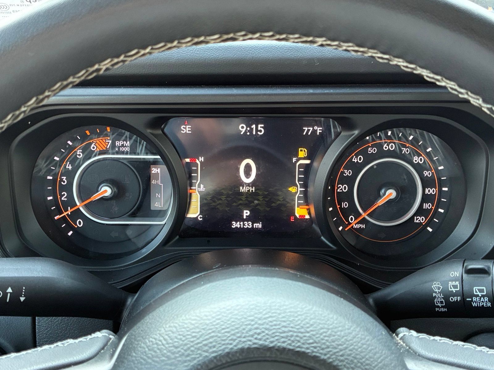 Used 2025 Jeep Wrangler Unlimited Rubicon w/ Convenience Group AWD/4WD image 21