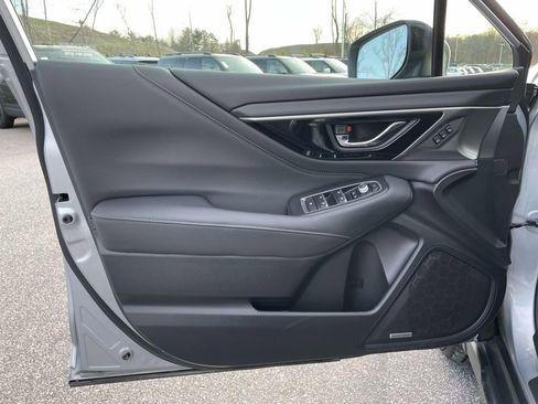 Used 2024 Subaru Outback Touring image 5