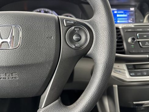 Used 2013 Honda Accord EX image 16