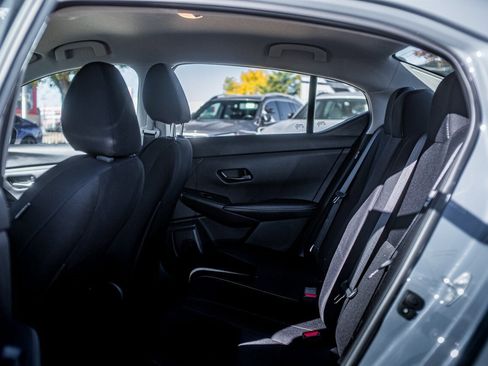 Used 2024 Nissan Sentra SV image 28