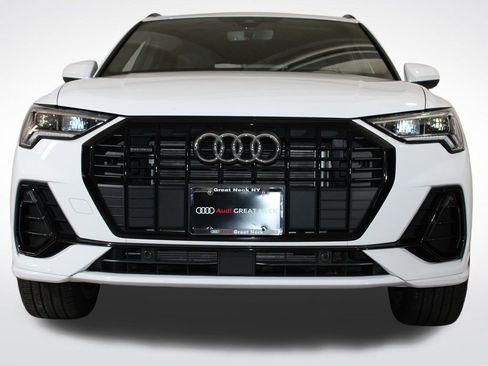 Certified 2025 Audi Q3 2.0T Premium w/ Convenience Package image 25