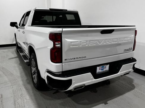 Used 2019 Chevrolet Silverado 1500 High Country image 40
