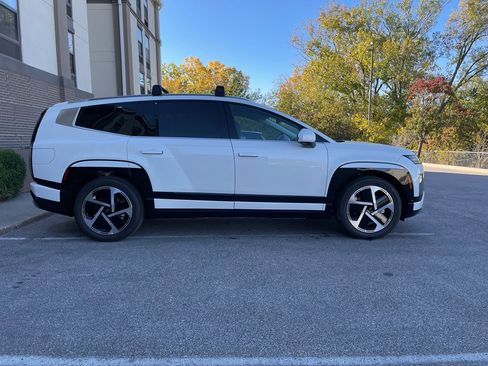 New 2026 Hyundai Ioniq 9 Limited image 6