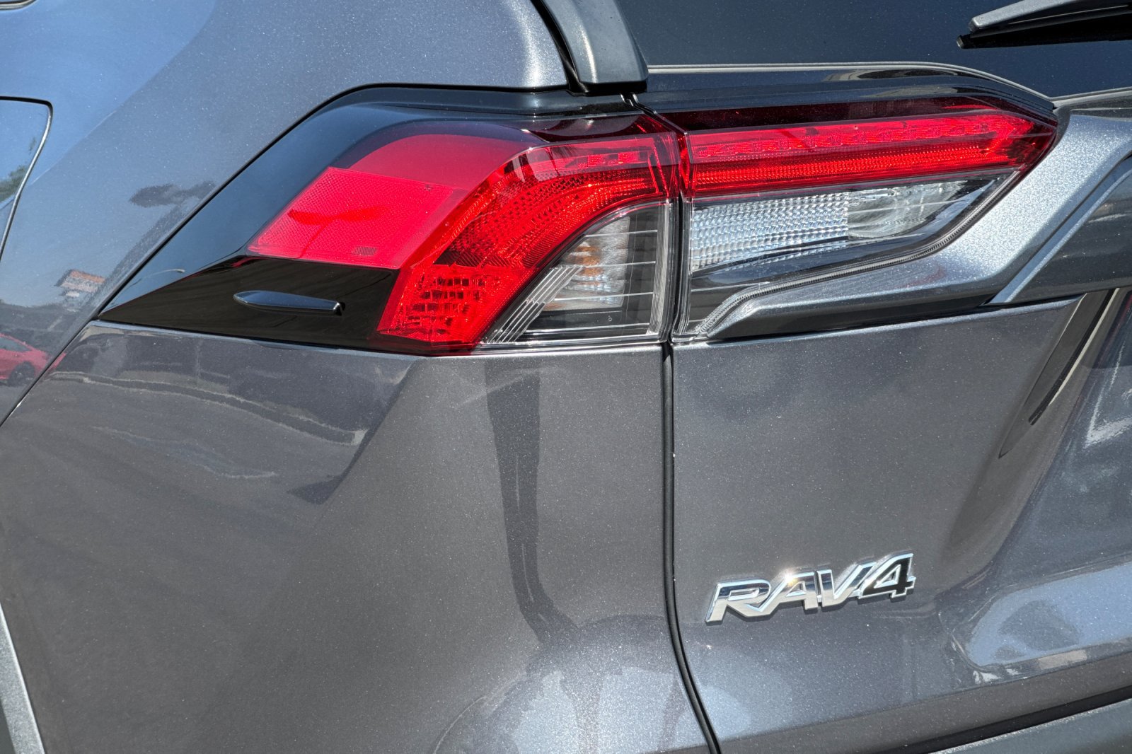 Used 2023 Toyota RAV4 XLE Premium FWD image 36