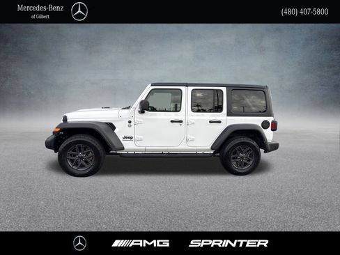 Used 2024 Jeep Wrangler Sport S image 2