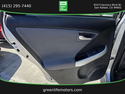 Used 2013 Toyota Prius Two FWD image 13