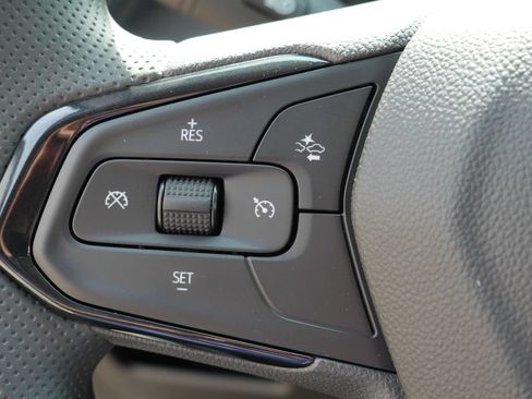 New 2026 Chevrolet TrailBlazer LS w/ LS Convenience Package FWD image 17