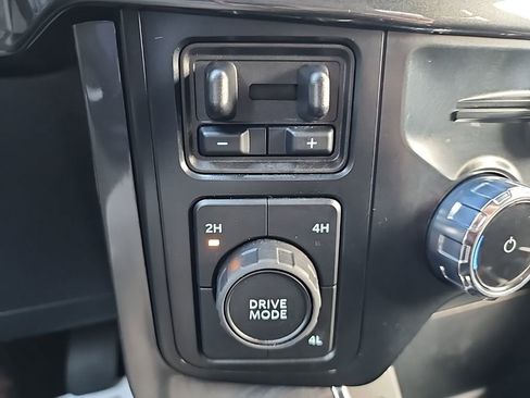 Used 2022 Ford F150 XLT w/ Equipment Group 302A High image 30