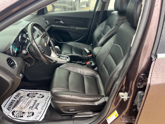 Used 2015 Chevrolet Cruze LT w/ Sun, Sound and Sport Package FWD image 13