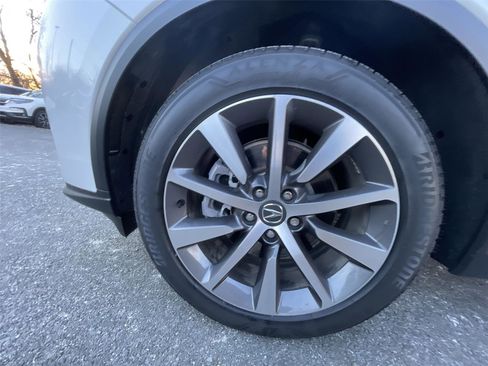 Used 2025 Acura MDX SH-AWD w/ Technology Package image 28